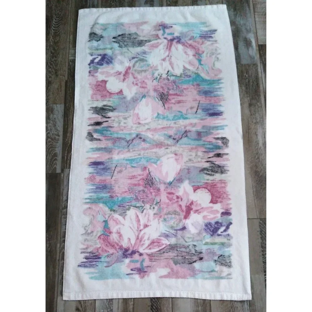 Vintage Bathroom Guest Towel W Washcloth Lotus Flower Pink Blue Black JC Penney